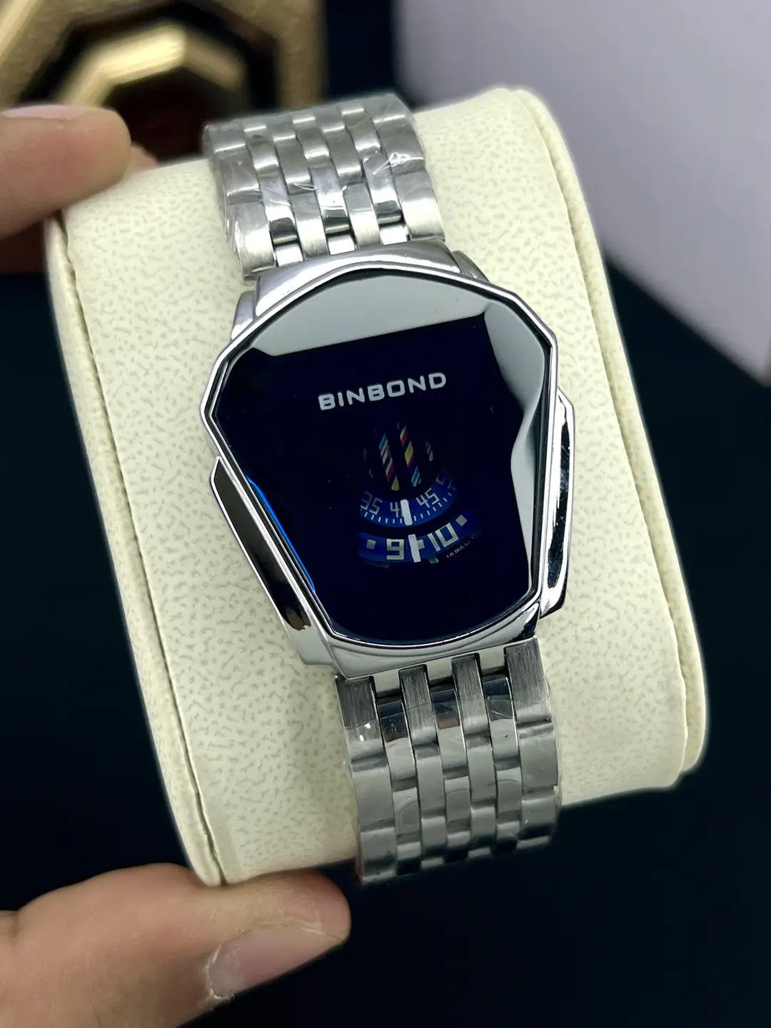 Women's Chic Everyday Design That Upgrades Any Outfit Watch 1